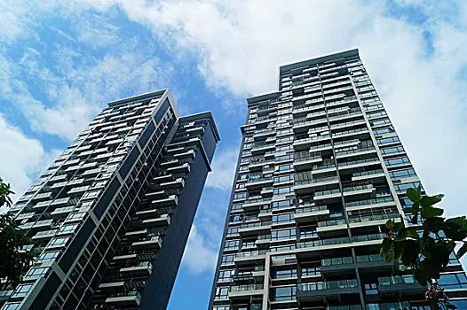 上海臨港房產從310萬跌到147萬,未來還會跌到四位數